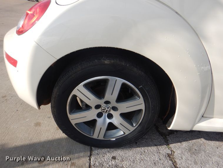 image for item IG9545 2006 Volkswagen New Beetle TDI