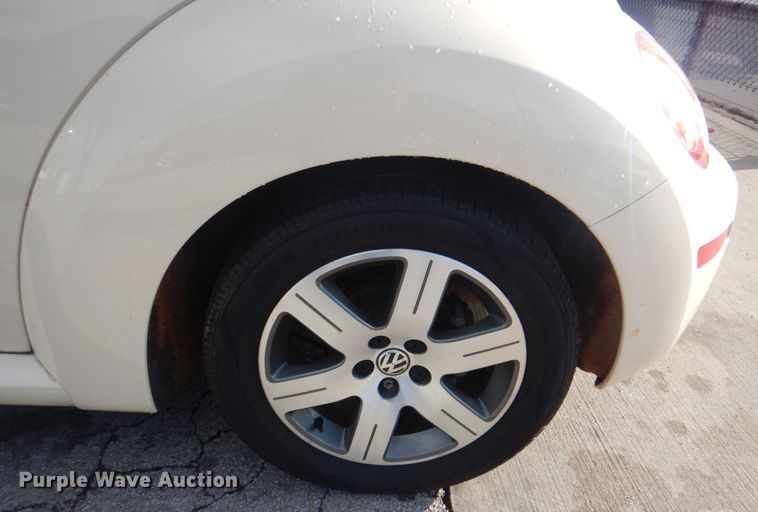 image for item IG9545 2006 Volkswagen New Beetle TDI