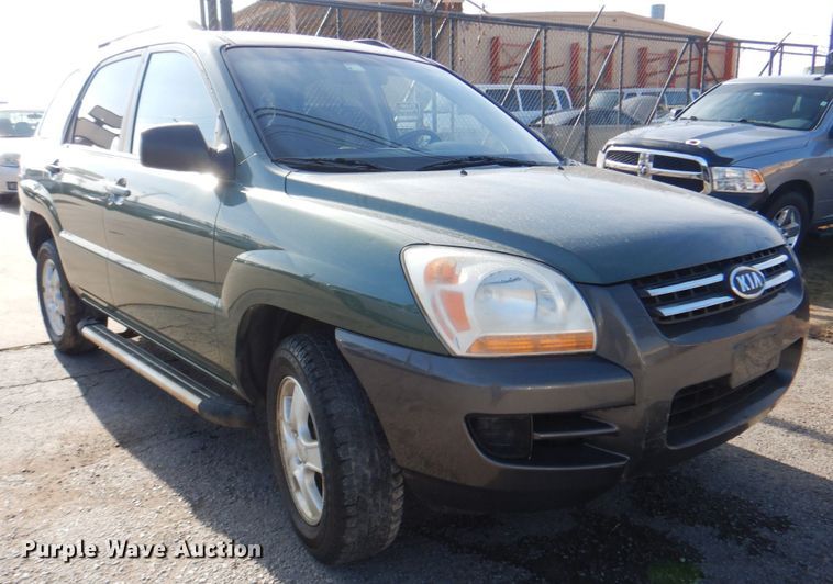 image for item IG9550 2005 Kia Sportage  SUV