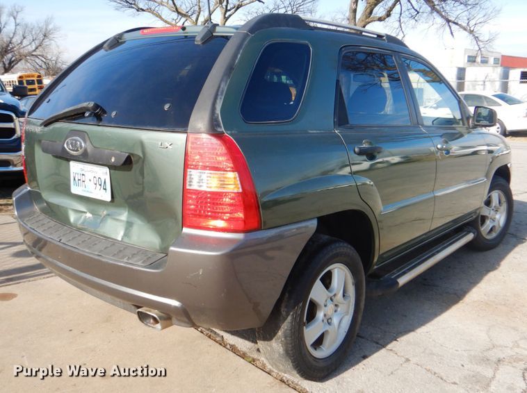 image for item IG9550 2005 Kia Sportage  SUV