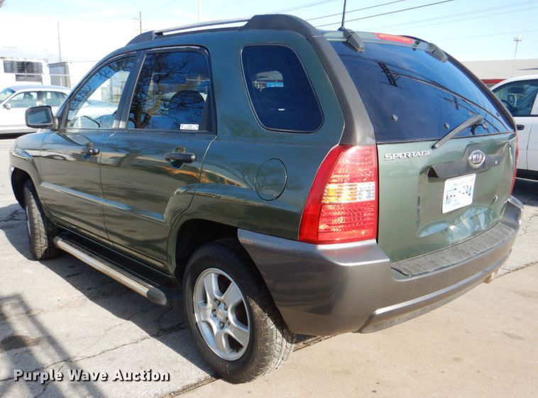 image for item IG9550 2005 Kia Sportage  SUV
