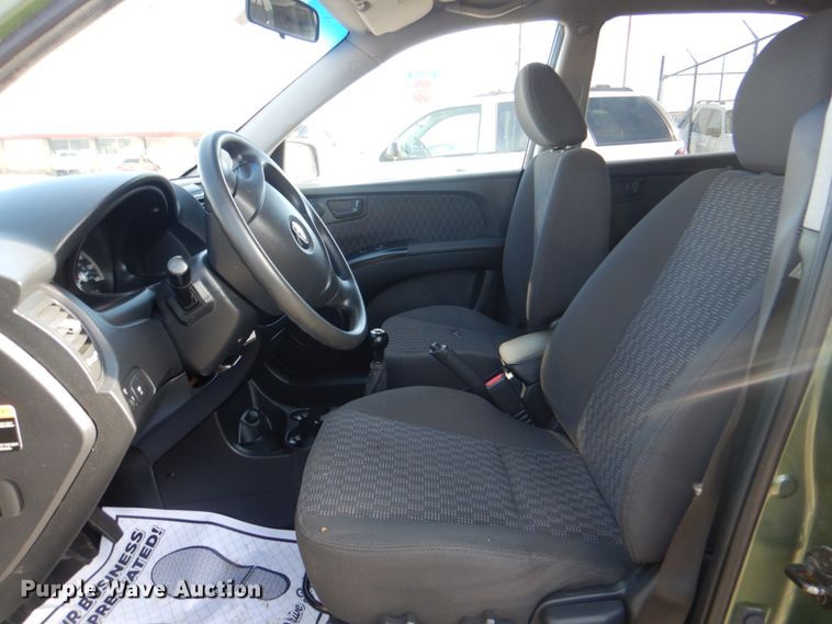 image for item IG9550 2005 Kia Sportage  SUV