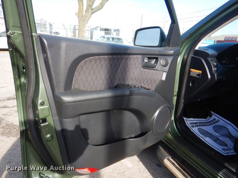 image for item IG9550 2005 Kia Sportage  SUV