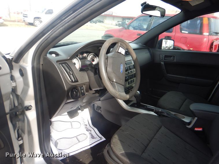 image for item IG9562 2010 Ford Focus