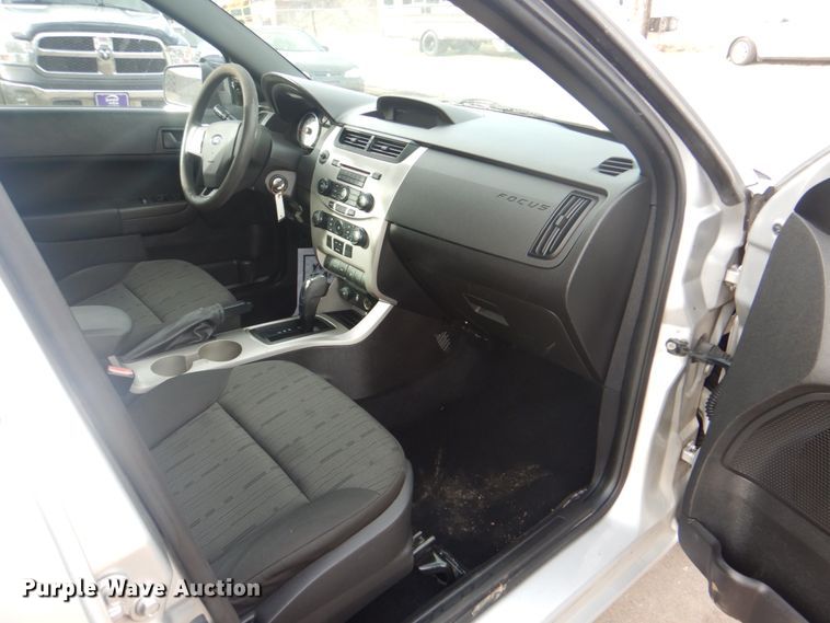 image for item IG9562 2010 Ford Focus