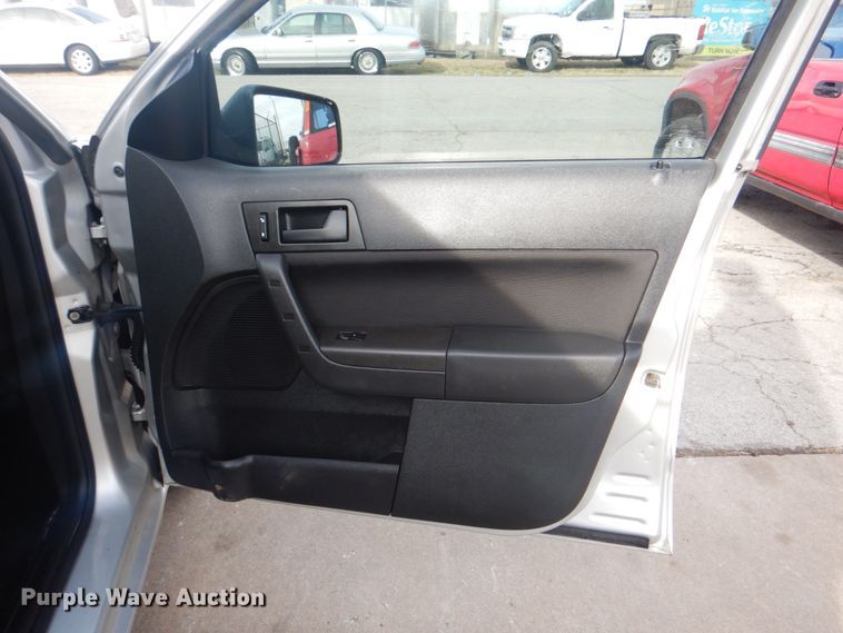 image for item IG9562 2010 Ford Focus