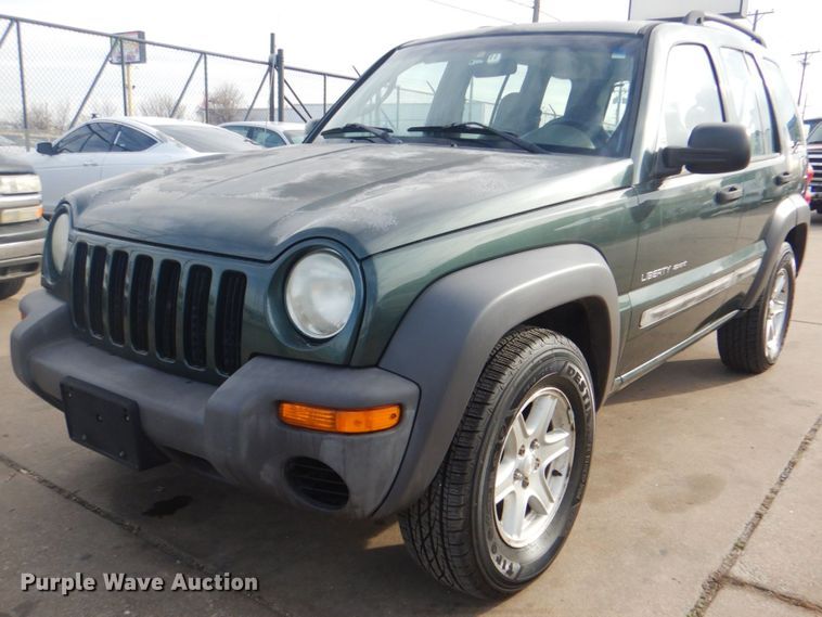 image for item IG9563 2003 Jeep Liberty  SUV