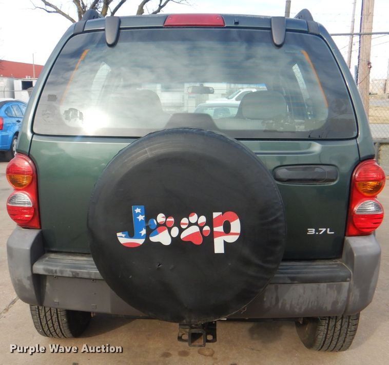 image for item IG9563 2003 Jeep Liberty  SUV