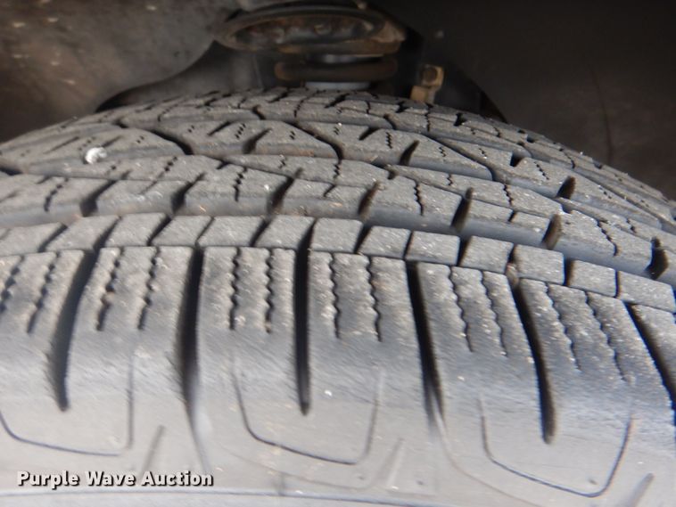 image for item IG9563 2003 Jeep Liberty  SUV