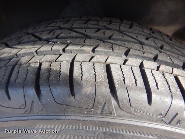 image for item IG9563 2003 Jeep Liberty  SUV