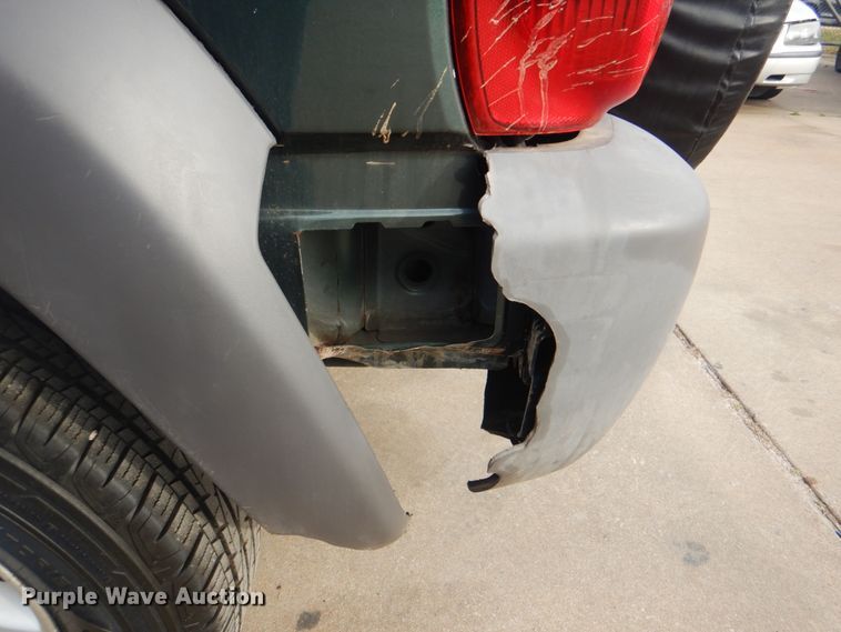 image for item IG9563 2003 Jeep Liberty  SUV