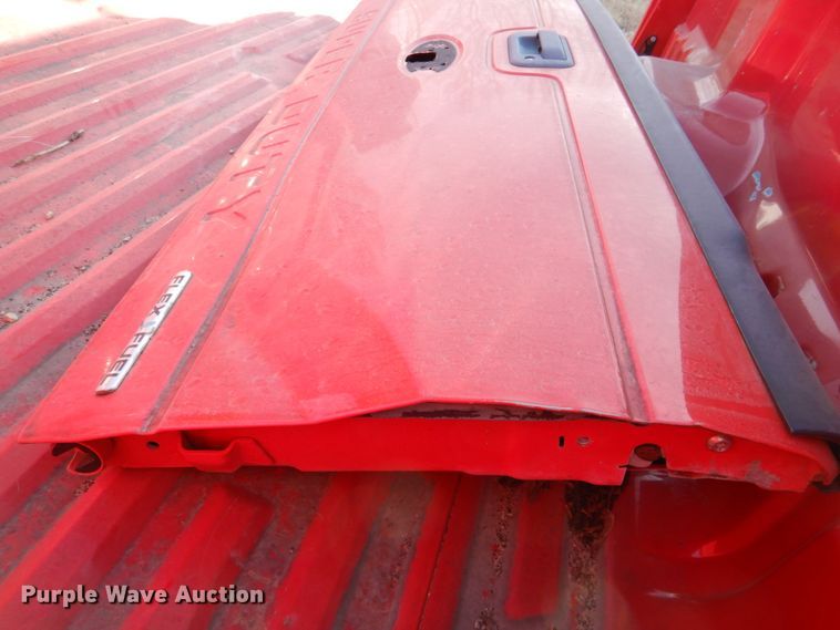 image for item IH9116 Ford  pickup truck bed