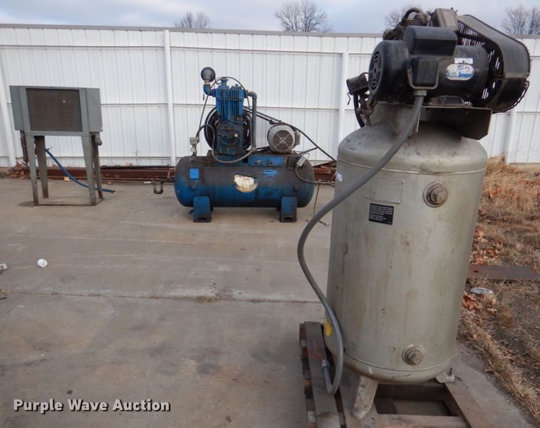 image for item IH9125 Air compressors