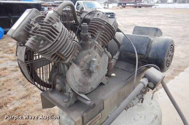 image for item IH9125 Air compressors