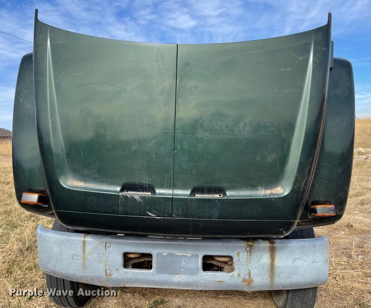 image for item IJ9581 2000 GMC C6500  dump truck