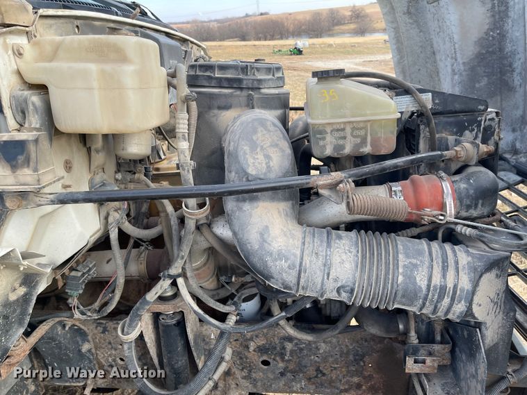 image for item IJ9581 2000 GMC C6500  dump truck