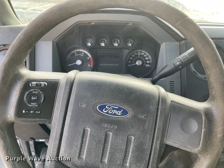 image for item IJ9583 2012 Ford F450 Super Duty XL  Crew Cab dump truck