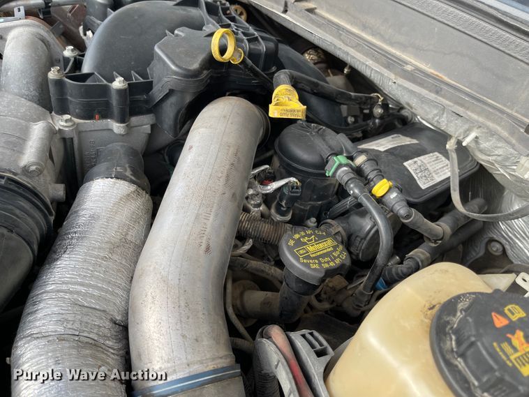 image for item IJ9583 2012 Ford F450 Super Duty XL  Crew Cab dump truck