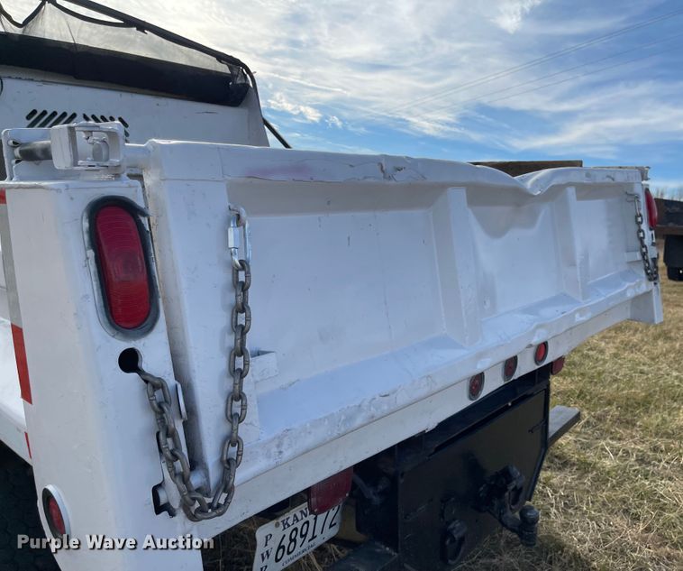 image for item IJ9583 2012 Ford F450 Super Duty XL  Crew Cab dump truck