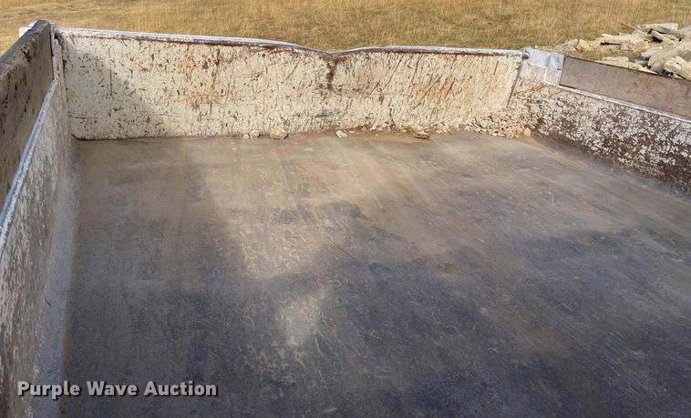 image for item IJ9583 2012 Ford F450 Super Duty XL  Crew Cab dump truck