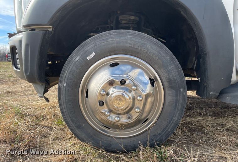 image for item IJ9583 2012 Ford F450 Super Duty XL  Crew Cab dump truck