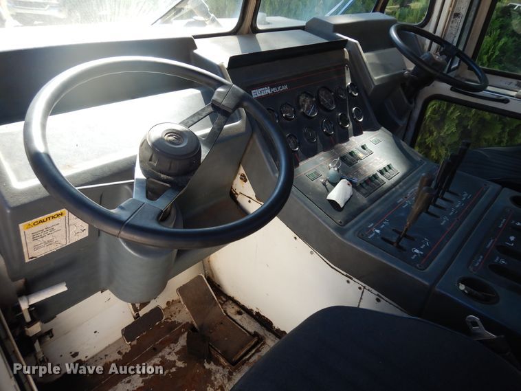 image for item IK9507 Elgin Pelican Series SE  street sweeper truck