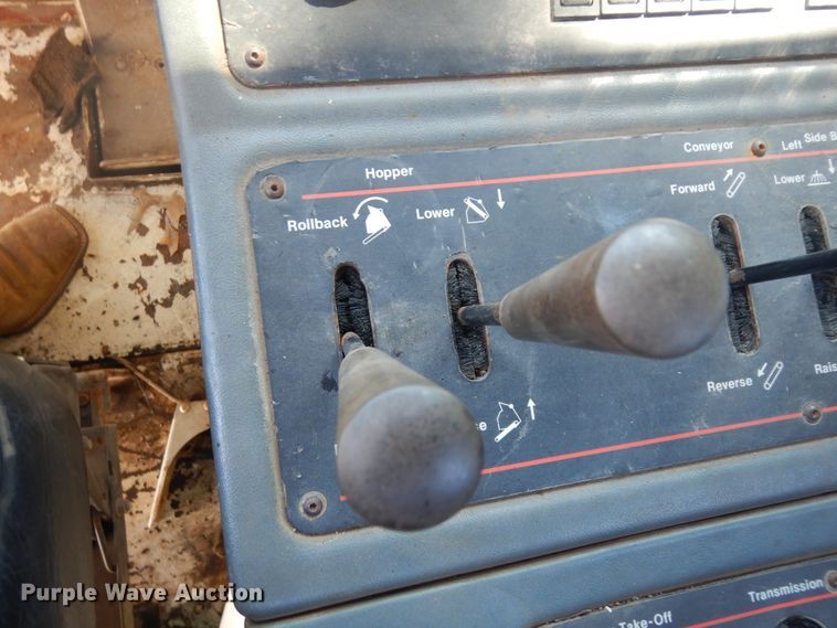 image for item IK9507 Elgin Pelican Series SE  street sweeper truck