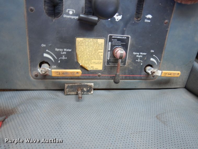 image for item IK9507 Elgin Pelican Series SE  street sweeper truck