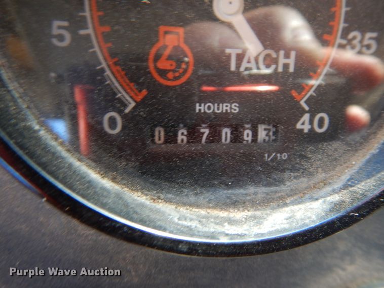 image for item IK9507 Elgin Pelican Series SE  street sweeper truck