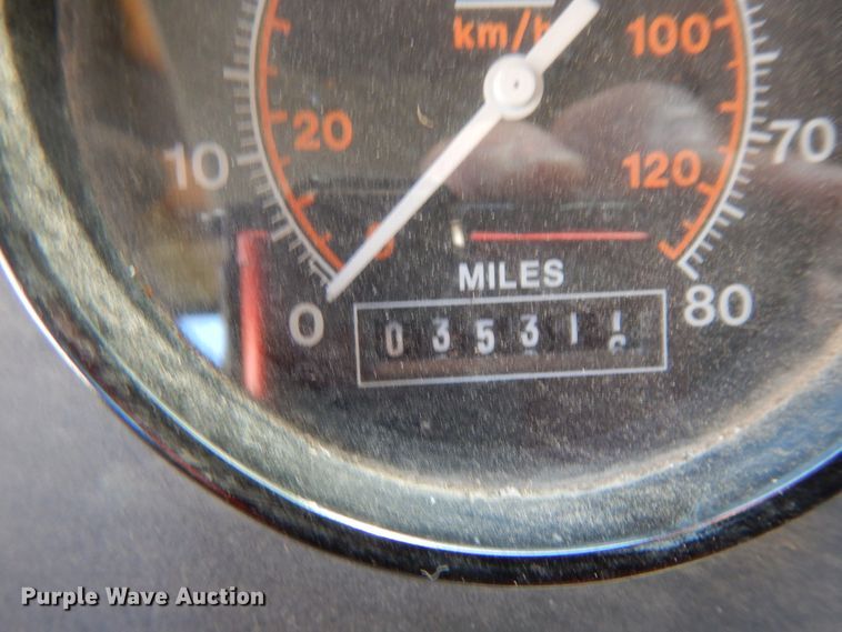 image for item IK9507 Elgin Pelican Series SE  street sweeper truck