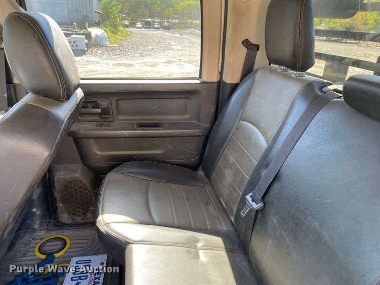 image for item IK9607 2011 Dodge Ram 5500  Crew Cab utility / service truck