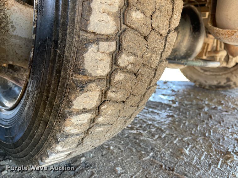 image for item IK9607 2011 Dodge Ram 5500  Crew Cab utility / service truck