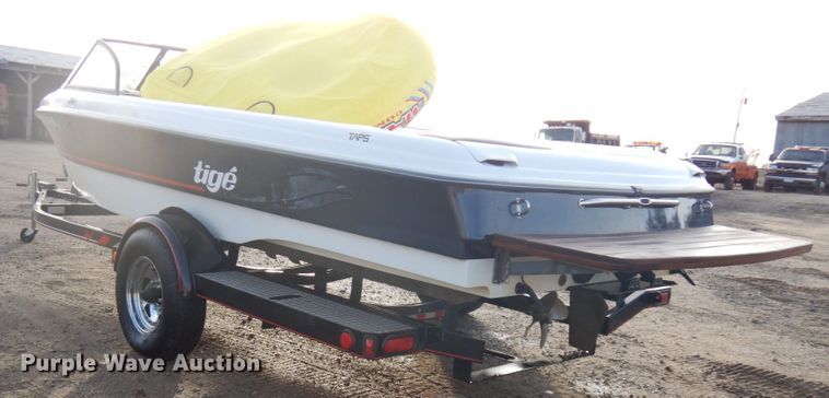 image for item IO9577 2000 Tige 20CI  boat