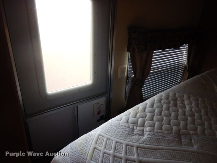 image for item IO9579 2012 Forest River Wildwood  camper