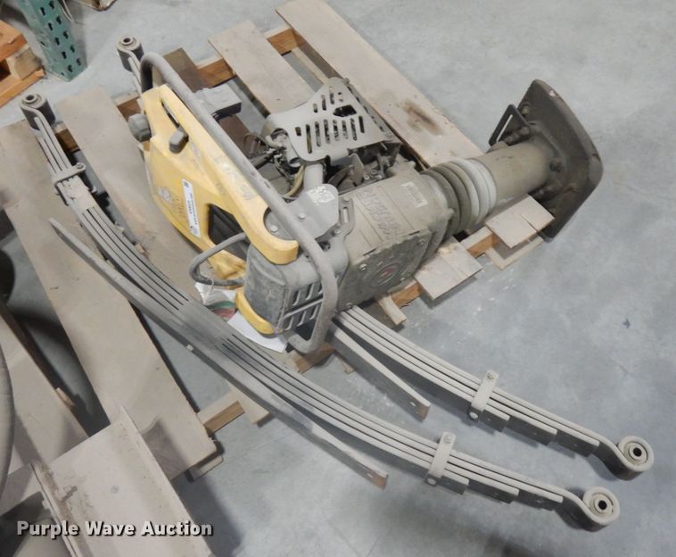 image for item IO9624 Wacker Neuson BS550  plate compactor