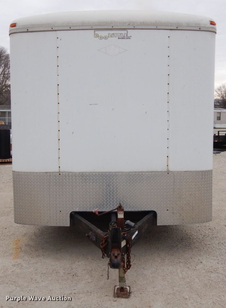 image for item IO9634 2003 Doolittle  enclosed cargo trailer