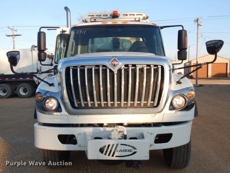 image for item IO9649 2012 International WorkStar 7400  refuse truck