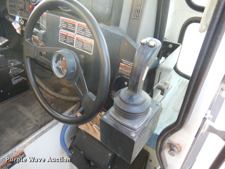 image for item IO9649 2012 International WorkStar 7400  refuse truck