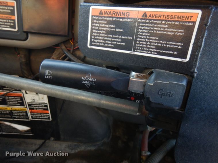 image for item IO9649 2012 International WorkStar 7400  refuse truck