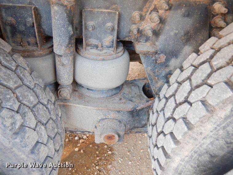 image for item IO9649 2012 International WorkStar 7400  refuse truck