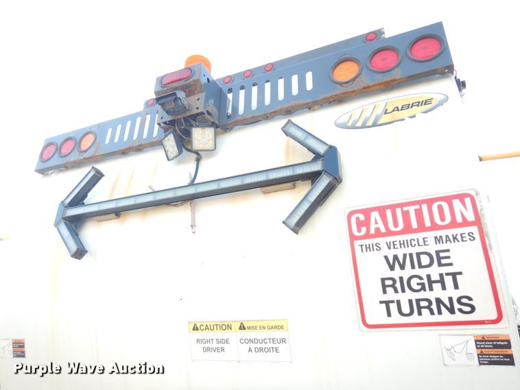 image for item IO9649 2012 International WorkStar 7400  refuse truck