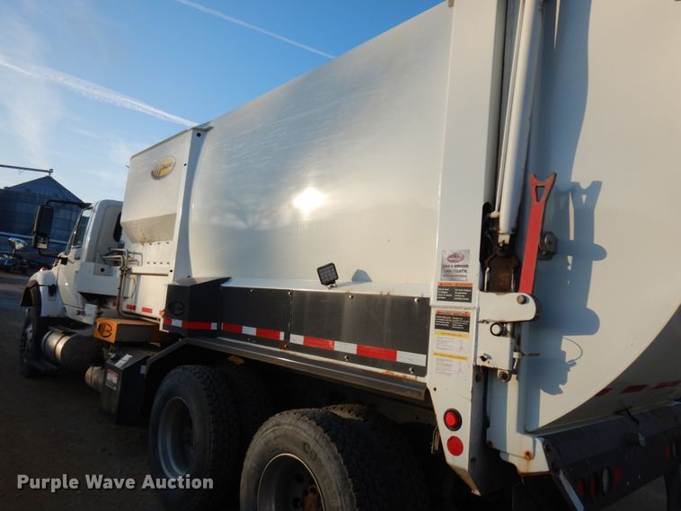 image for item IO9649 2012 International WorkStar 7400  refuse truck