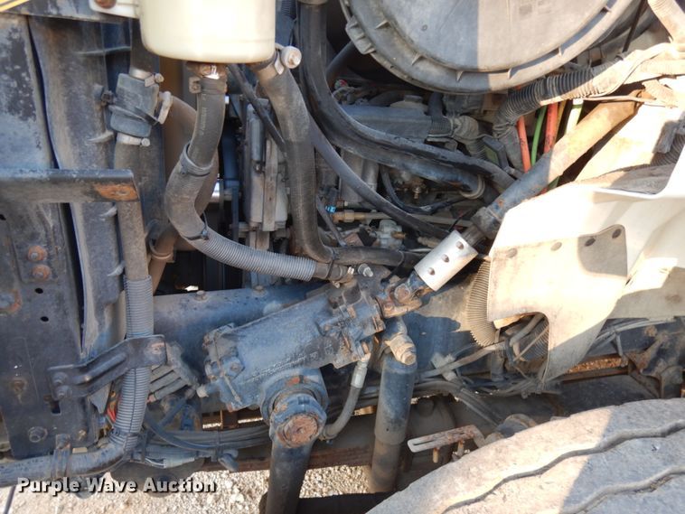 image for item IO9649 2012 International WorkStar 7400  refuse truck