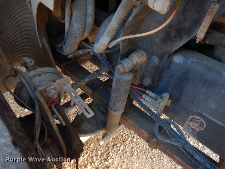 image for item IO9649 2012 International WorkStar 7400  refuse truck