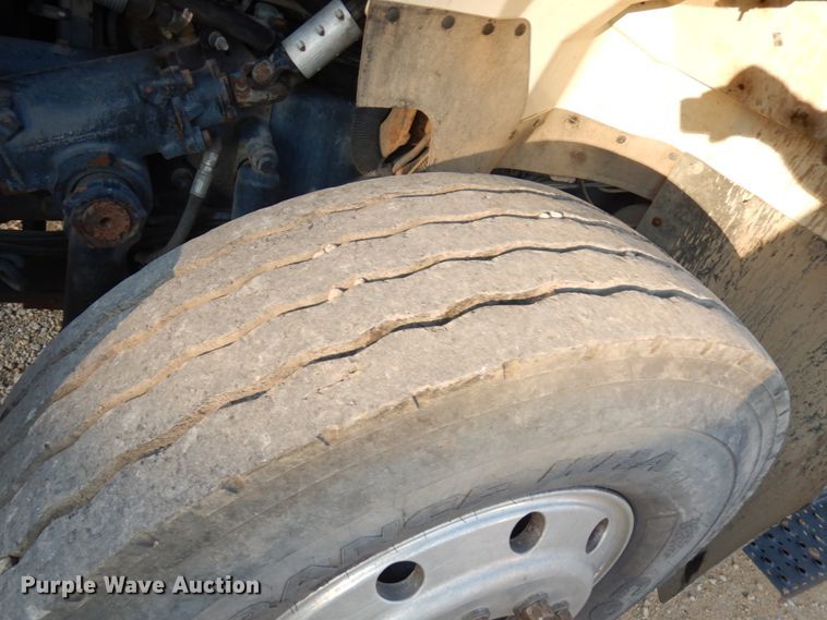 image for item IO9649 2012 International WorkStar 7400  refuse truck