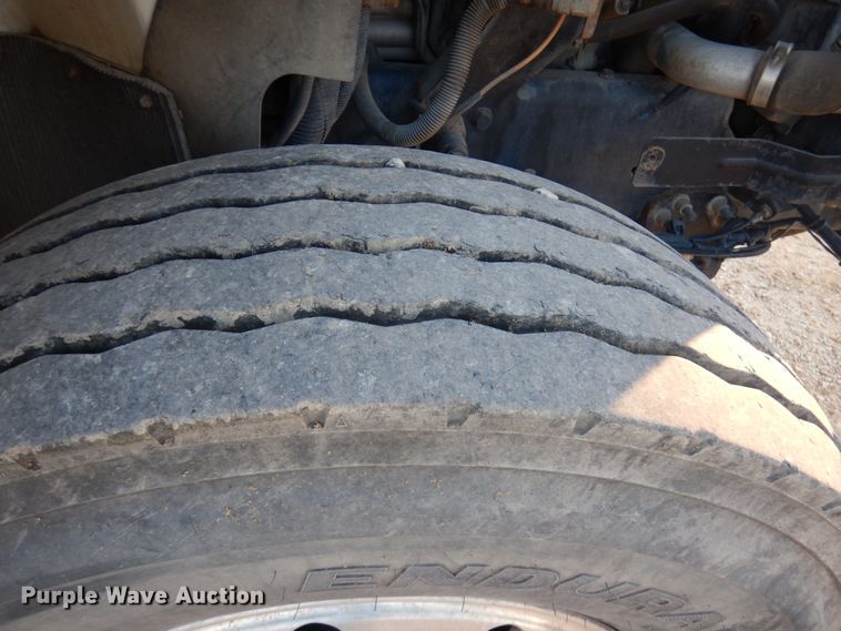 image for item IO9649 2012 International WorkStar 7400  refuse truck