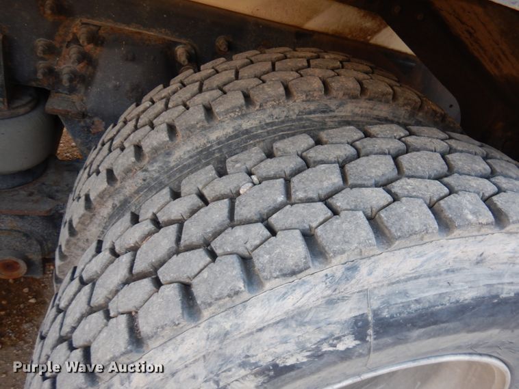 image for item IO9649 2012 International WorkStar 7400  refuse truck