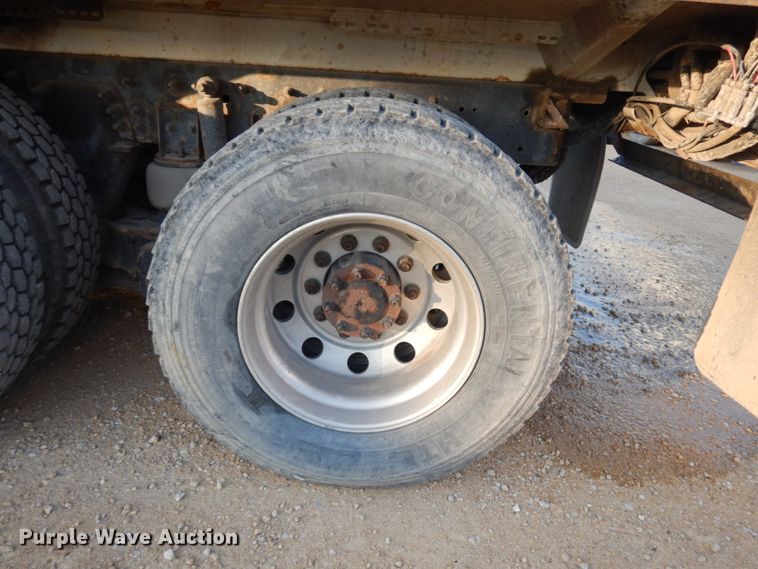 image for item IO9649 2012 International WorkStar 7400  refuse truck