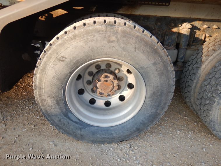 image for item IO9649 2012 International WorkStar 7400  refuse truck