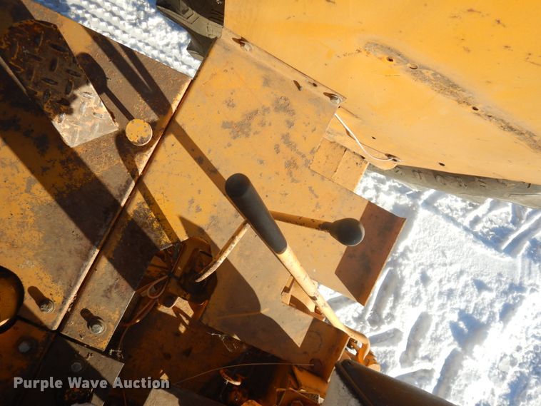 image for item IO9655 1974 Case 580B Construction King  tractor